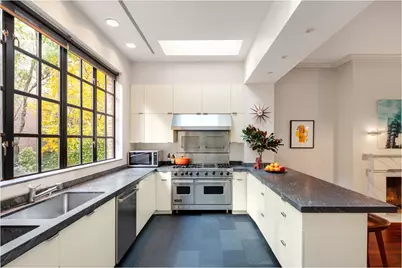 48 Jane Street, New York City, NY 10014 - Photo 6