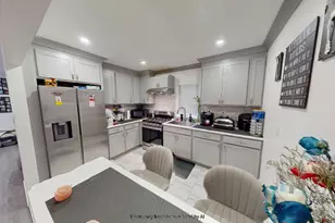 4205 Seagate Ave, Brooklyn, NY 11224 - Photo 20