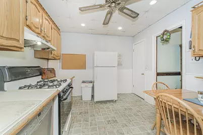 2674 E 22nd Street, New York City, NY 11235 - Photo 6