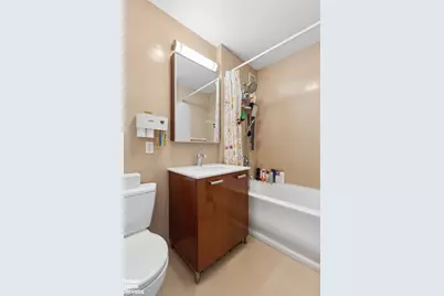 33-30 61st Street #201, New York City, NY 11377 - Photo 6