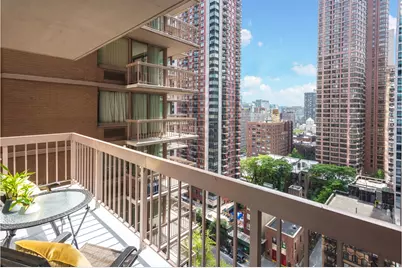 235 E 40th Street #16C, New York City, NY 10016 - Photo 2