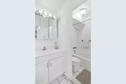 310 W 56th Street #7C1, New York City, NY 10019 - Photo 8