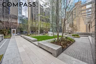 217 W 57th St, New York City, NY 10019 - Photo 22