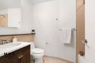 306 W 48th St, New York City, NY 10036 - Photo 14