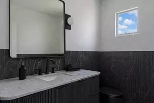85-35 Midland Pkwy, New York City, NY 11432 - Photo 8