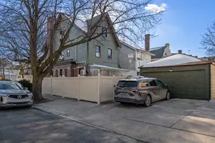 2821 Avenue N, Brooklyn, NY 11210 - Photo 12