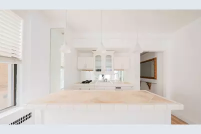 400 E 59th Street #3H, New York City, NY 10022 - Photo 8