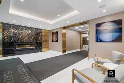 150 W 51st Street #1007, New York City, NY 10019 - Photo 18