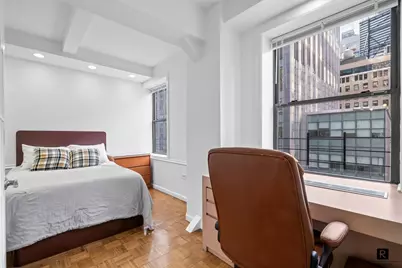 150 W 51st Street #1007, New York City, NY 10019 - Photo 6