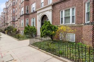 35-21 79th St, New York City, NY 11372 - Photo 34