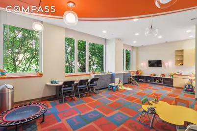 415 Main Street #9D, New York City, NY 10044 - Photo 10