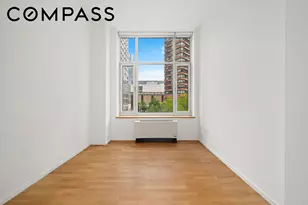 635 W 42nd St, New York City, NY 10036 - Photo 10