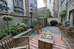 257 W 91st St, New York, NY 10024 - Photo 1