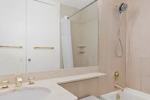 250 W 89th St, New York, NY 10024 - Photo 4