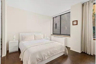 250 W 89th Street #3N, New York, NY 10024 - Photo 2