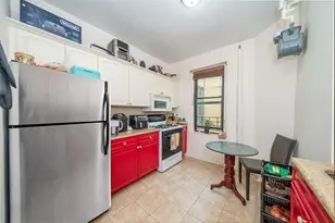 371 Fort Washington Ave, New York, NY 10033 - Photo 4