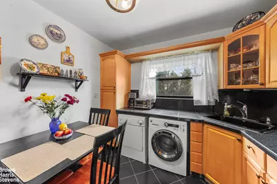 220-34 75th Avenue #201B1, New York City, NY 11364 - Photo 6