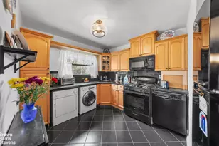 220-34 75th Ave, New York City, NY 11364 - Photo 4