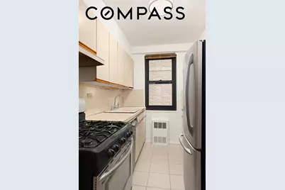165 W 66th Street #6W, New York City, NY 10023 - Photo 6