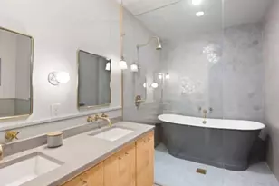 168 Coffey St, New York City, NY 11231 - Photo 8