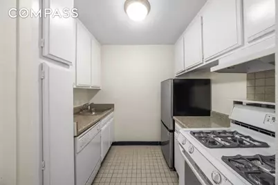 1160 3rd Avenue #15H, New York, NY 10065 - Photo 4