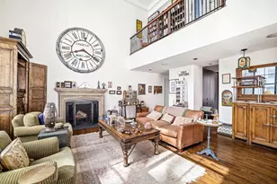 2 W 67th St, New York City, NY 10023 - Photo 2