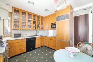 2 W 67th St, New York City, NY 10023 - Photo 6
