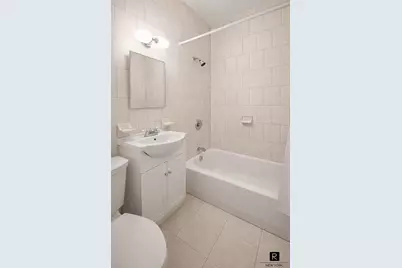 152 E 35th Street #6-D, New York City, NY 10016 - Photo 4