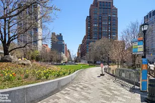 410 W 23rd St, New York, NY 10011 - Photo 12