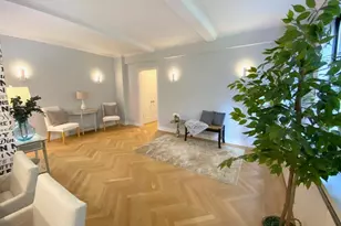 175 W 73rd St, New York City, NY 10023 - Photo 2