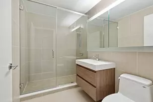 464 W 44th St, New York City, NY 10036 - Photo 8