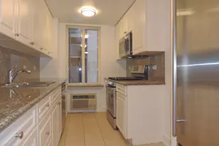 40 Central Park S, New York, NY 10019 - Photo 6