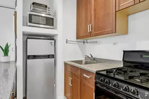 26 Bedford St, New York City, NY 10014 - Photo 4