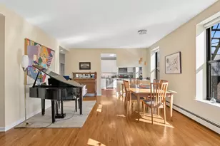 391 Clinton St, Brooklyn, NY 11231 - Photo 2