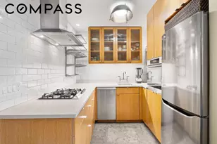 49 W 12th St, New York City, NY 10011 - Photo 12