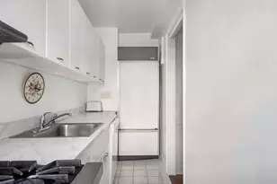 12 E 97th St, New York City, NY 10128 - Photo 6