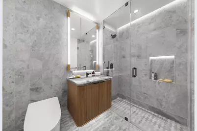 400 W 38th Street #5DN, New York City, NY 10018 - Photo 4