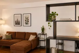 135 E 54th St, New York City, NY 10022 - Photo 2