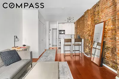 426 W 46th Street #1A, New York City, NY 10036 - Photo 2