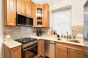 40 W 55th St, New York, NY 10019 - Photo 8