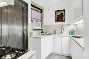175 E 79th St, New York City, NY 10075 - Photo 6