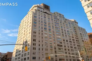 101 W 12th St, New York City, NY 10011 - Photo 14