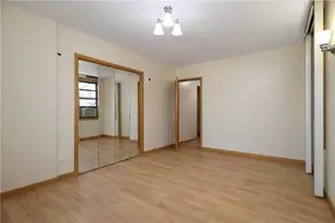 2425 Haring St, New York City, NY 11235 - Photo 16