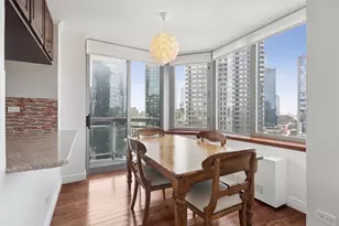 500 W 43rd St, New York City, NY 10036 - Photo 2