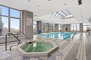 500 W 43rd St, New York City, NY 10036 - Photo 10