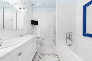 1 Central Park S, New York, NY 10019 - Photo 30