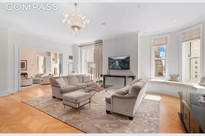 1 Central Park S #915, New York, NY 10019 - Photo 1