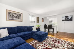 240 E 35th St, New York City, NY 10016 - Photo 16