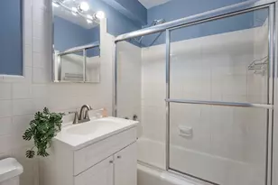 235 E 87th St, New York City, NY 10128 - Photo 8