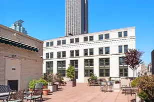 20 E 35th St, New York City, NY 10016 - Photo 2